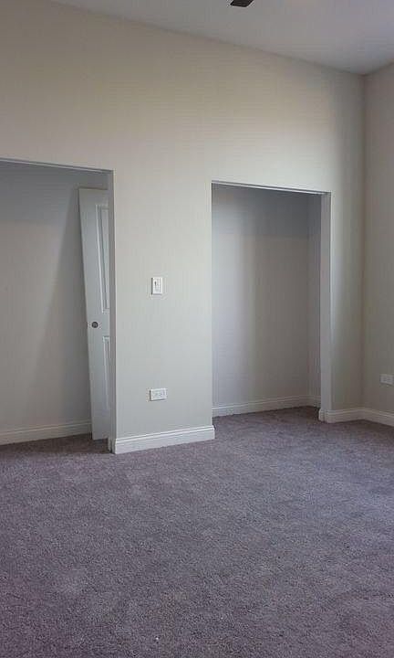 2nd image of 4322 S Michigan Ave