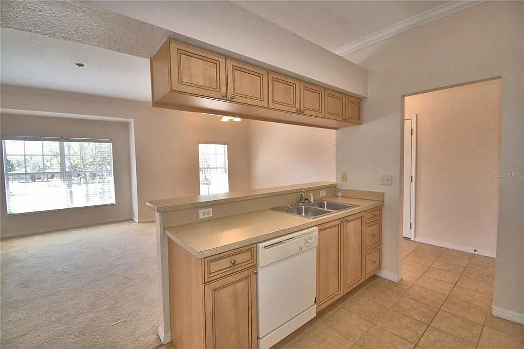 2 bed, 2.0 bath, 1017 sqft, $1,400 — Photo 3