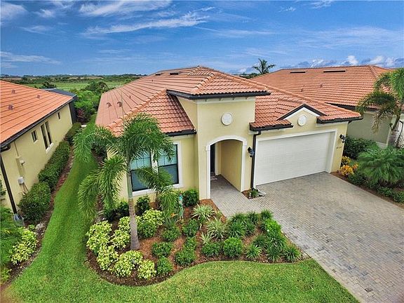 2nd image of 10334 Medjool Dr