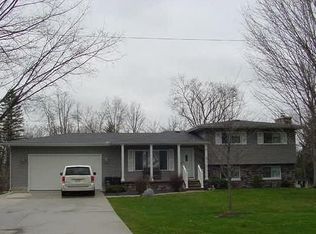 8162 Faulkner Dr, Davison, MI