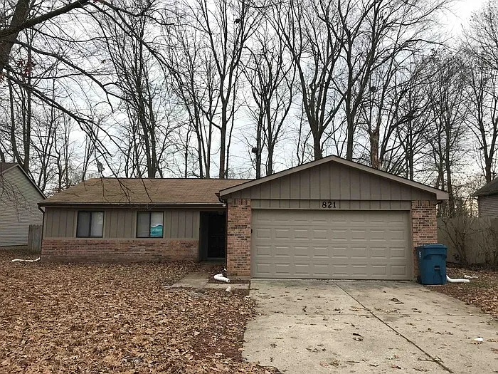 821 Vanceburg Dr photo 1