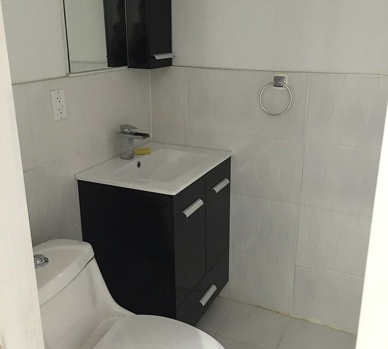 1st image of 320 Empire Blvd APT 3N