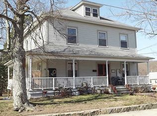 107 Summit Ave, West Warwick, RI 02893