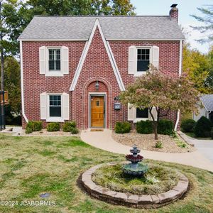 1912 W Main St, Jefferson City, MO, 65109