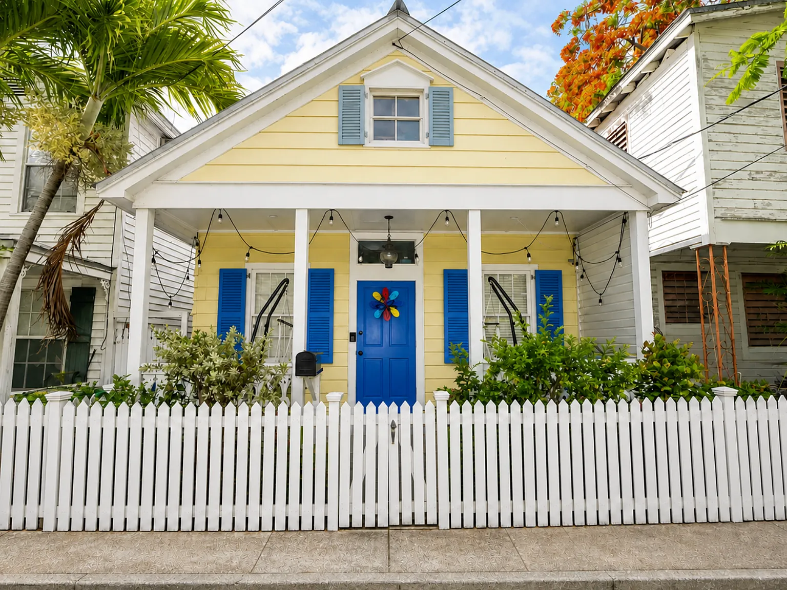 3 bed, 1300 sqft, $4,500 — Photo 1