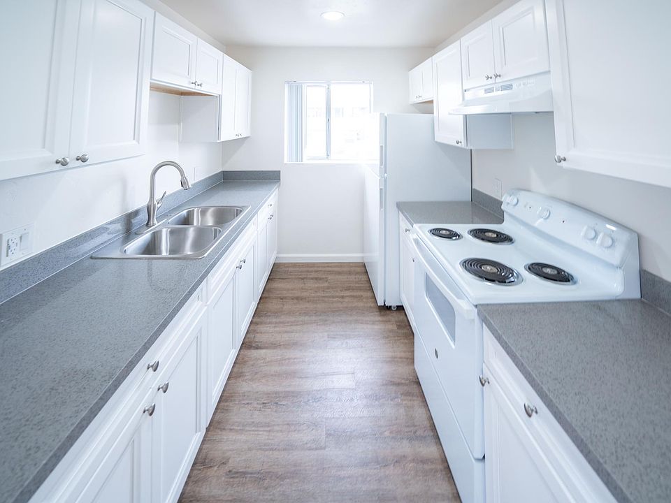 1st image of 4714 Jewell St #4714