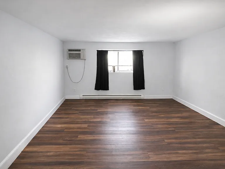 79 Arlington St #21 — Photo 6