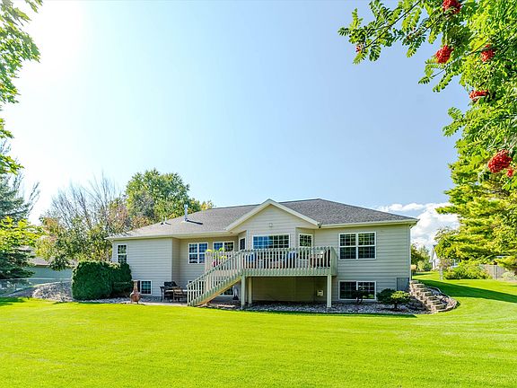 2nd image of 269 Arbour Dr W