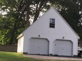 19 Morris St, Webster, MA 01570