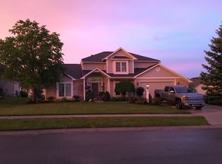 10022 Greenoak Blvd, Fort Wayne, IN 46804