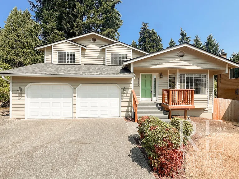 4618 NW Bernard St — Photo 1