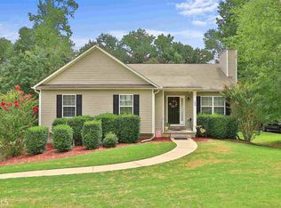 103 Spring Cir, Senoia, GA 30276