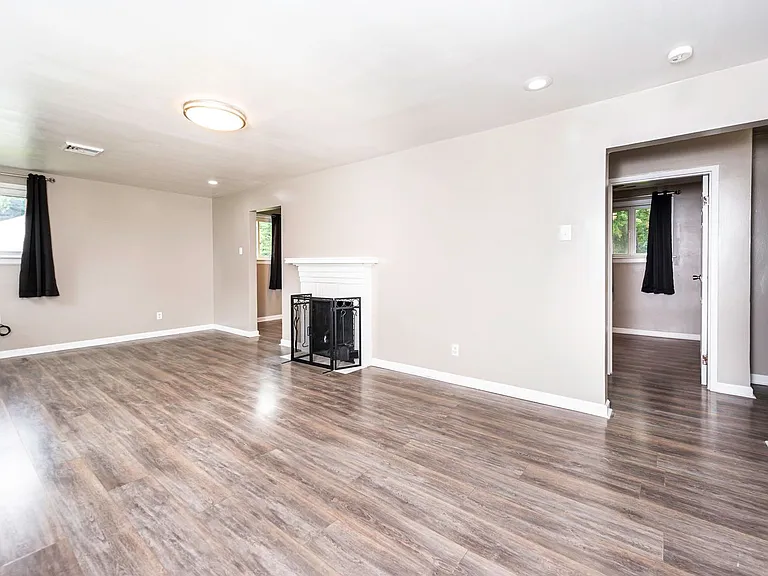 2506 Inman Ave — Photo 4