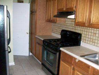2nd image of 2195 Port Tobacco Rd #R