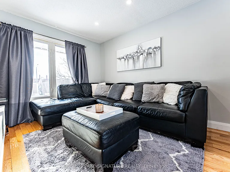 25 Hun Cres — Photo 21