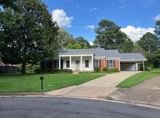 2058 Chatham Cv, Germantown, TN 38138