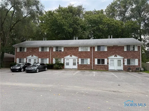 5044 Secor Rd, Toledo, OH 43623