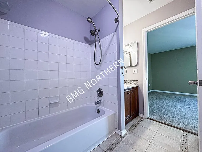 635 Constellation Sq SE #G — Photo 21