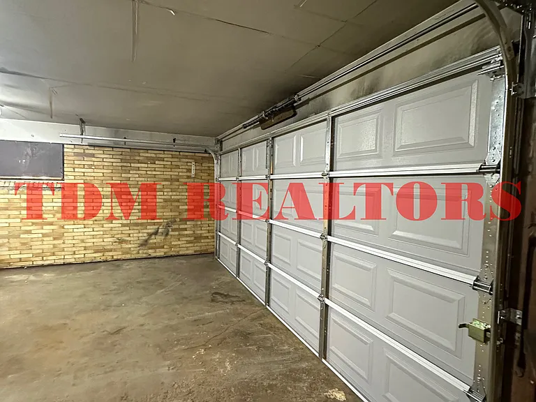 1226 W Atherton Rd — Photo 15