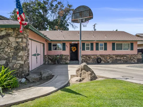 221 N Beverly Street, Porterville, CA 93257