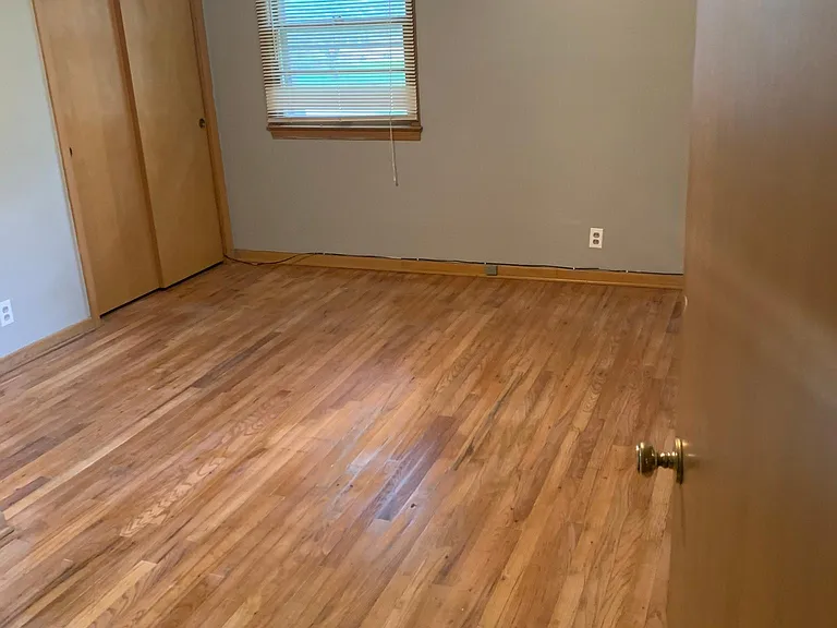 1605 Madison St — Photo 12