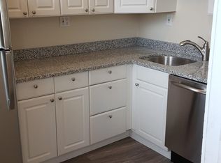 1472 Beacon St #5B, Brookline, MA 02446