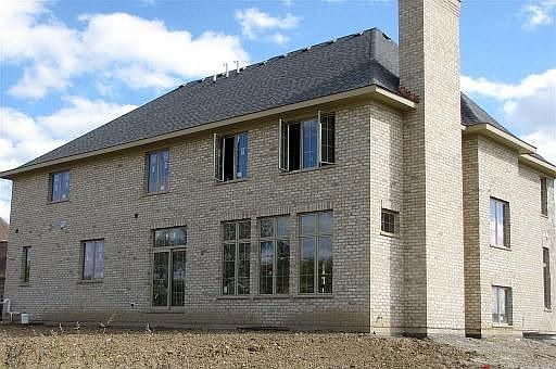 3rd image of 39W260 Long Meadow Ln