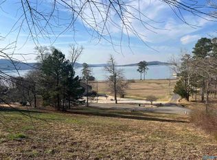 36 Harbor Ridge Rd, Guntersville, AL 35976