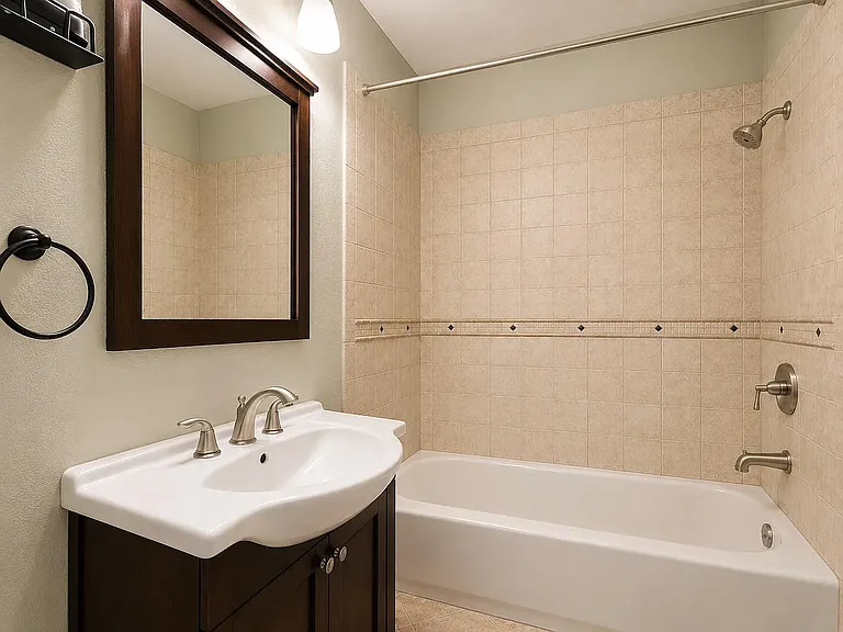 2107 Saratoga Dr — Photo 12