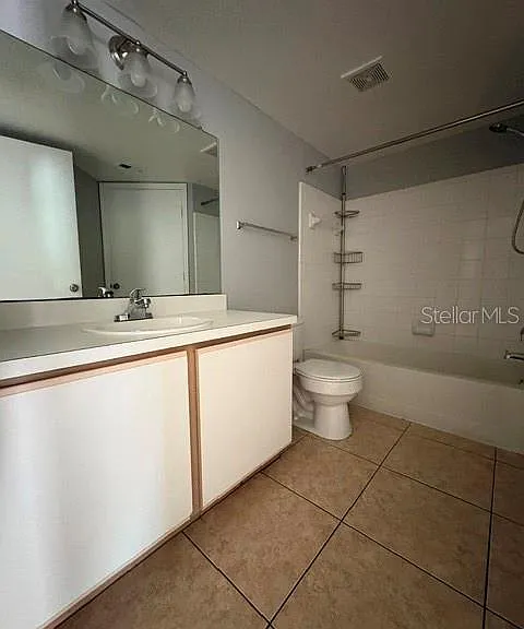 2201 Key West Ct #335 — Photo 8