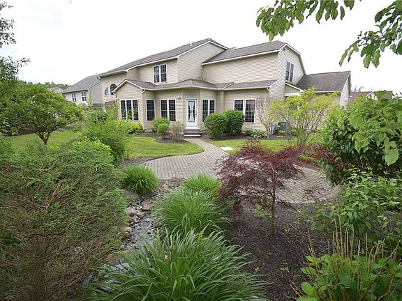 3rd image of 8217 Hoyt Farm