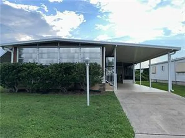 910 Periwinkle Circle, Barefoot Bay, FL 32976