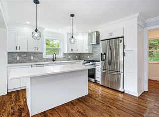 246 Church Hill Rd, Fairfield, CT 06825