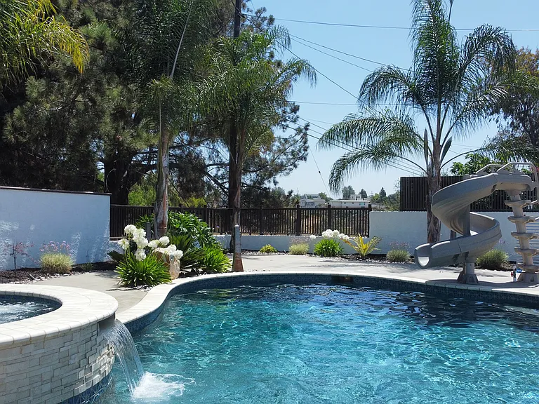 2639 Virginia Dr #1 — Photo 20