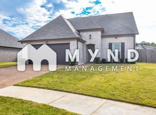 1064 Darren Cir E, Cordova, TN 38018