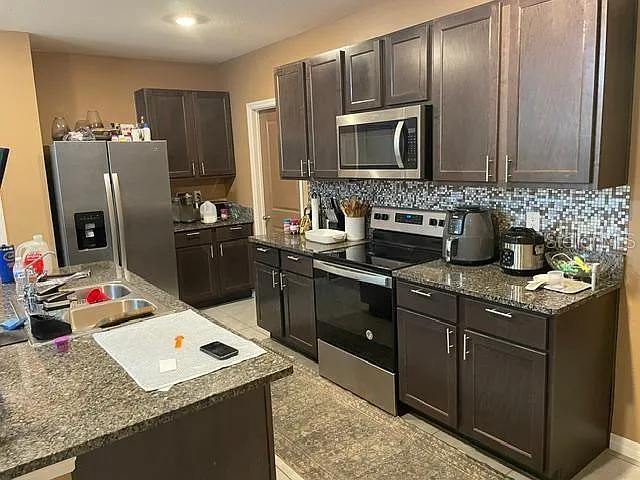 9019 Water Chestnut Dr — Photo 3
