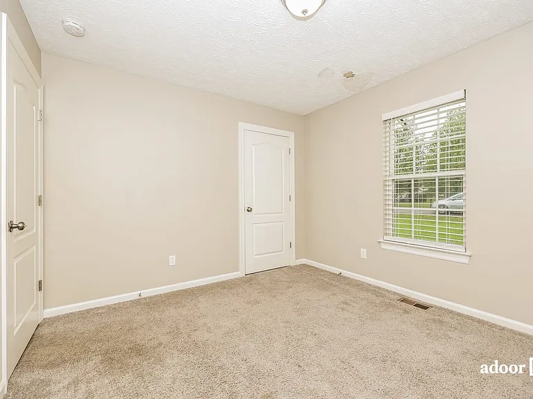 213 Merlin Dr — Photo 7