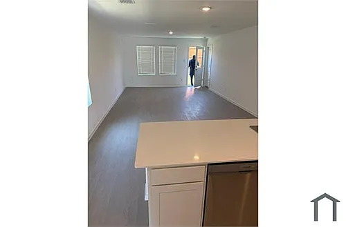 121 Pecan Flats Rd Photo 1
