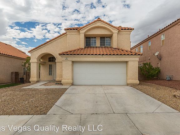 2nd image of 2721 Kennington Cir