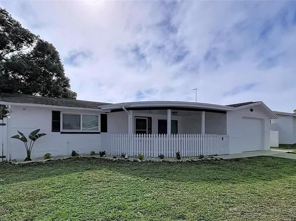 6142 9th Ave, New Port Richey, FL 34653