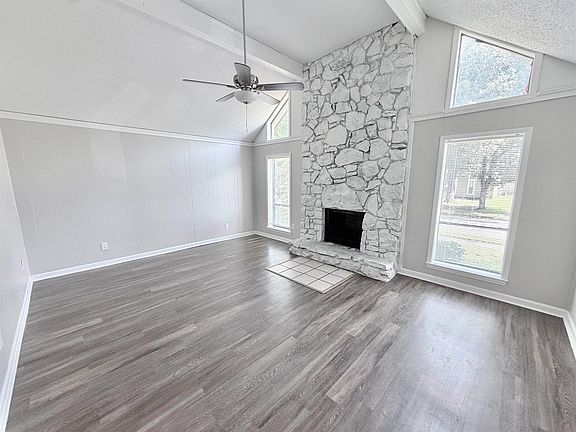 3rd image of 6042 Whisper Valley Dr