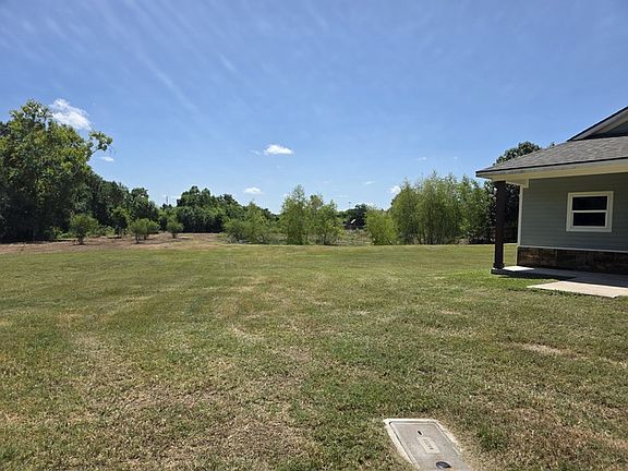 2nd image of 210 Gavin Dr