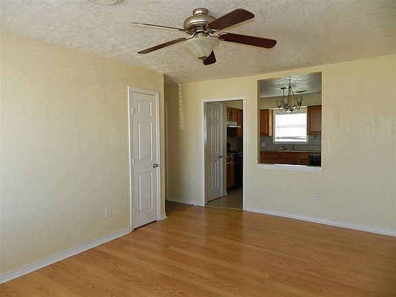 4th image of 5320 NW Elm Ave