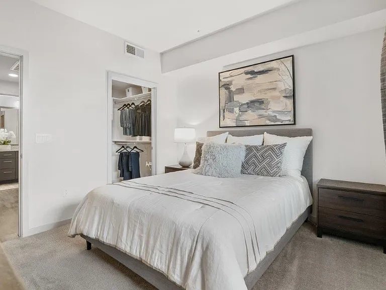 Palms Luxury Apartments — Photo 19