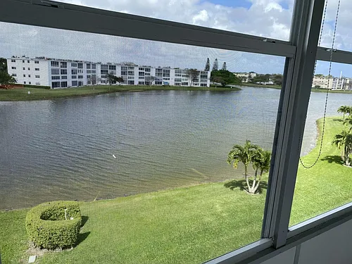 4048 Exeter Dr #4048-C Photo 1