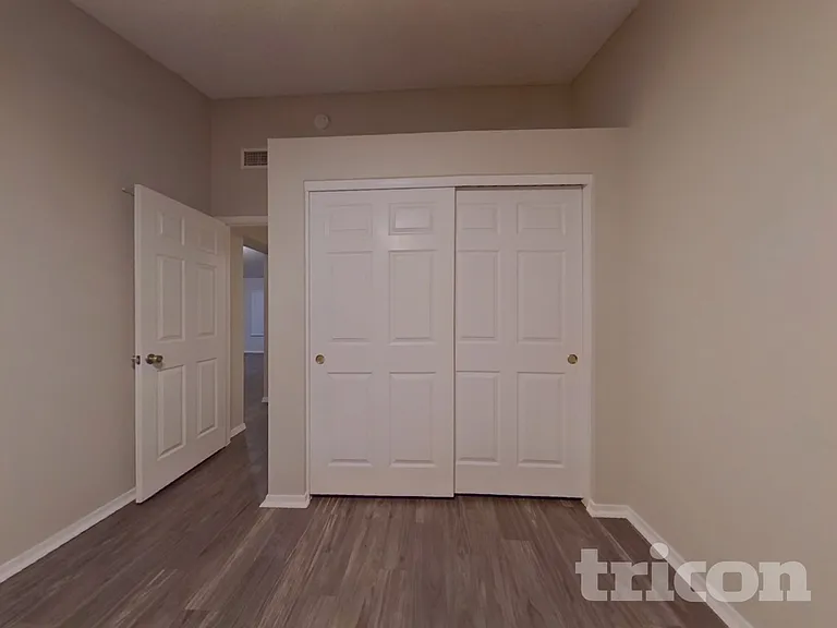 1313 N Avoca — Photo 15