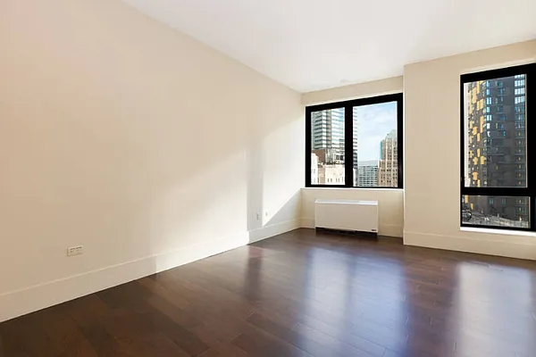 Rented by Synergy NYC | media 52