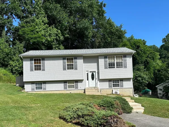 3521 Chesapeake Ave, Chesapeake Beach, MD 20732