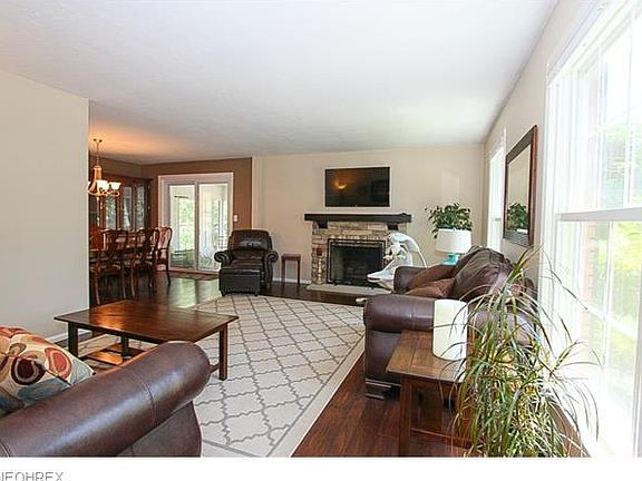 5th image of 21575 S Park Dr