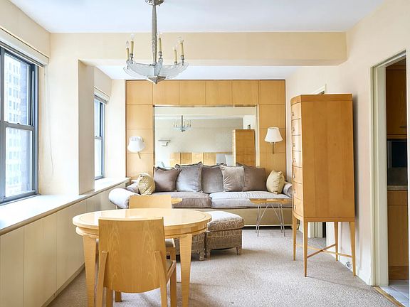 3rd image of 80 Park Ave APT 8K